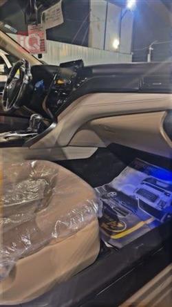 تۆیۆتا کامری